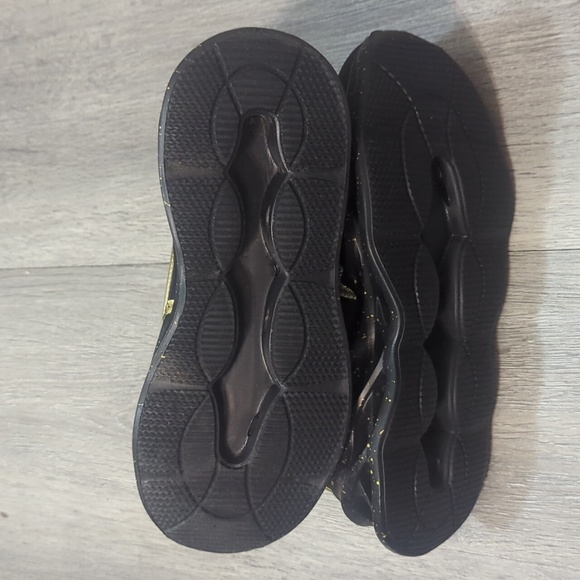 TRONUS High Top Sneakers Unisex - Picture 8 of 9